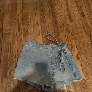 Free people skort!